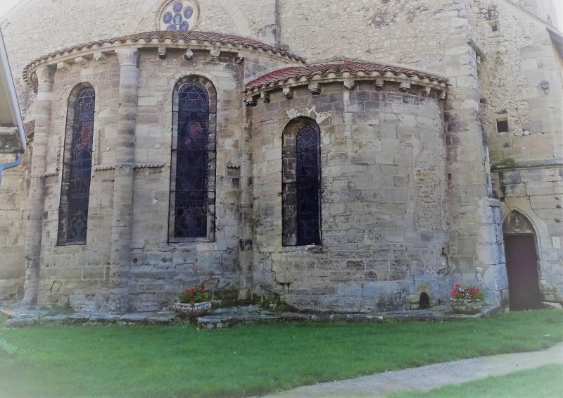 Charroux