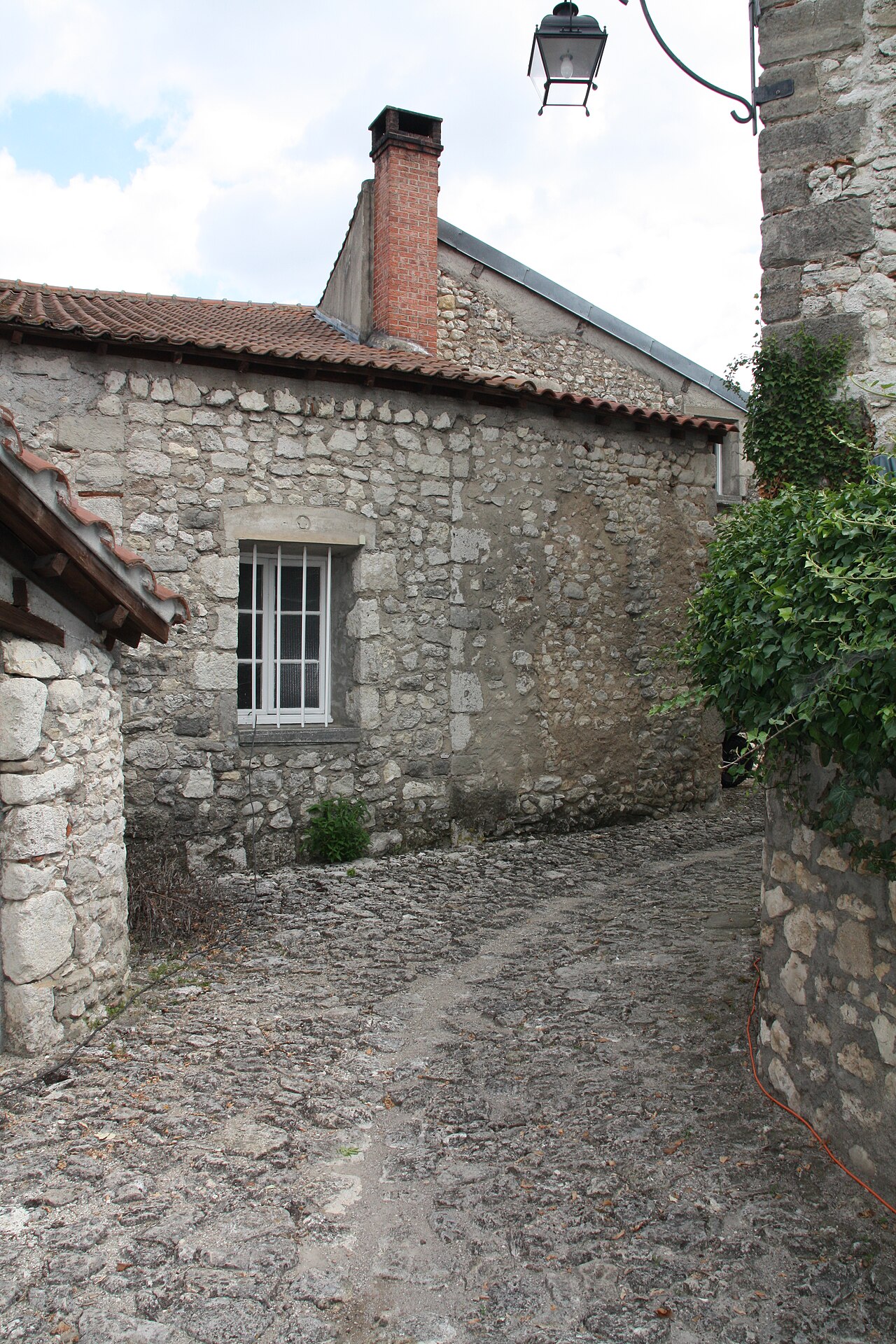 Photo 9 — Charroux, Allier (03140)