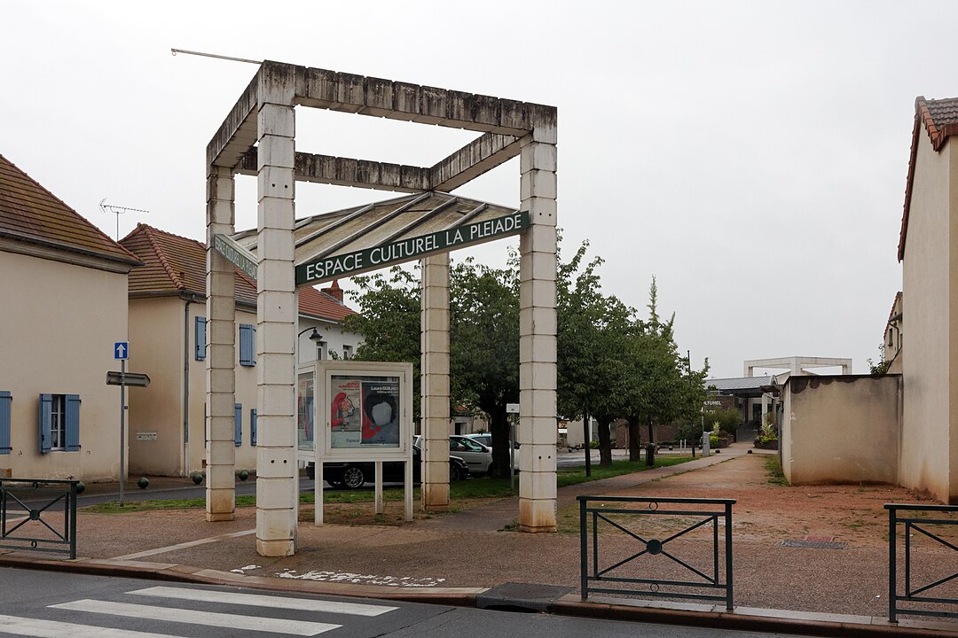 Photo 7 — Commentry, Allier (03600)