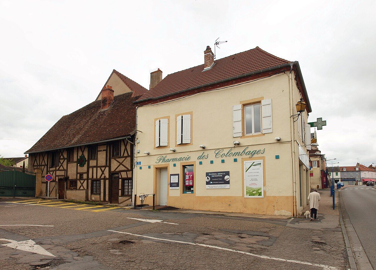 Photo 2 — Dompierre-sur-Besbre, Allier (03290)