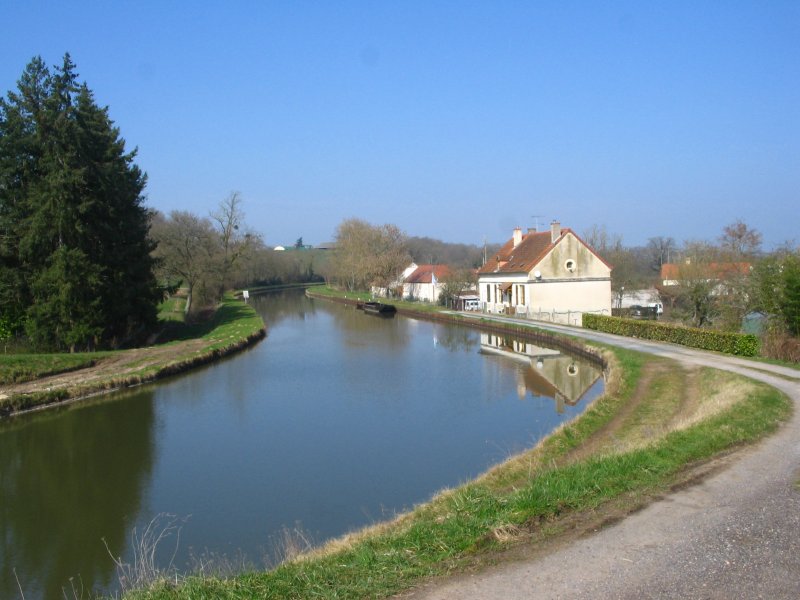 Garnat-sur-Engièvre