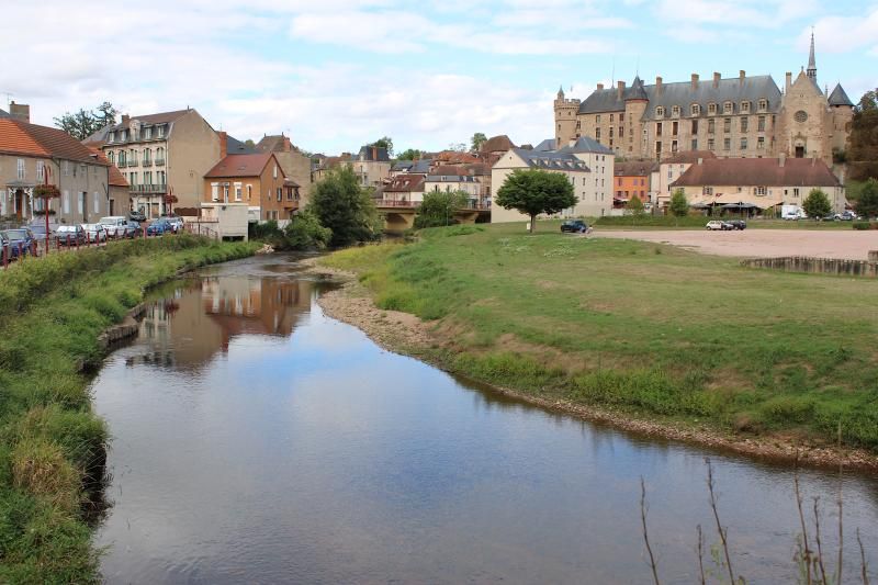 Photo 6 — Lapalisse, Allier (03120)