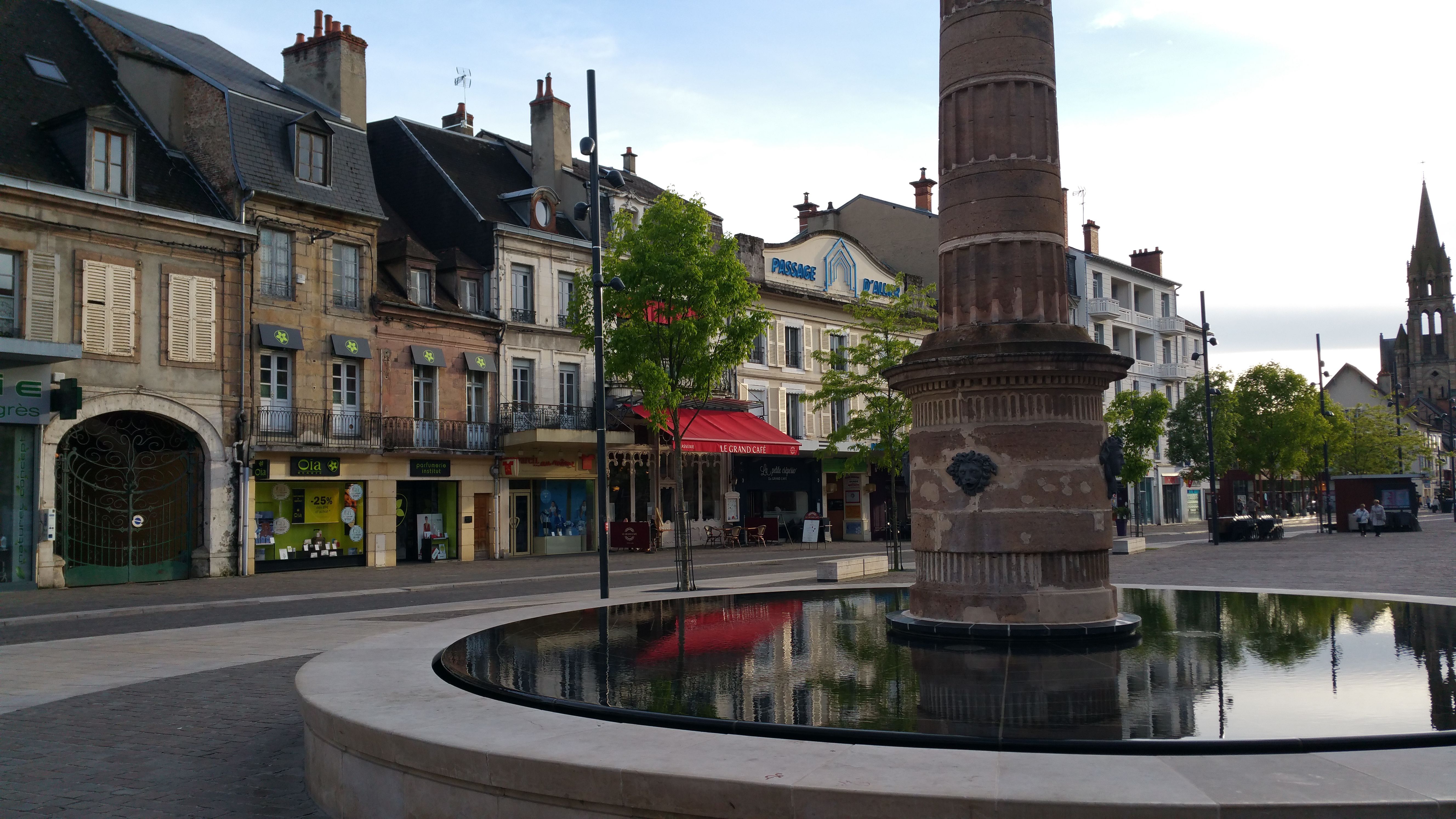 Photo 2 — Moulins, Allier (03000)