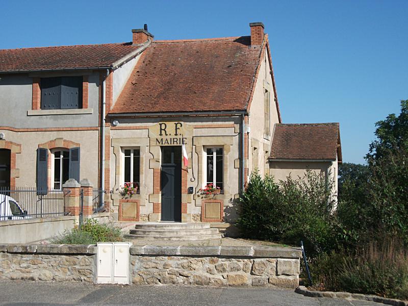 Saint-Aubin-Le-Monial