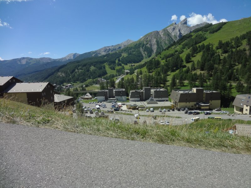 Allos