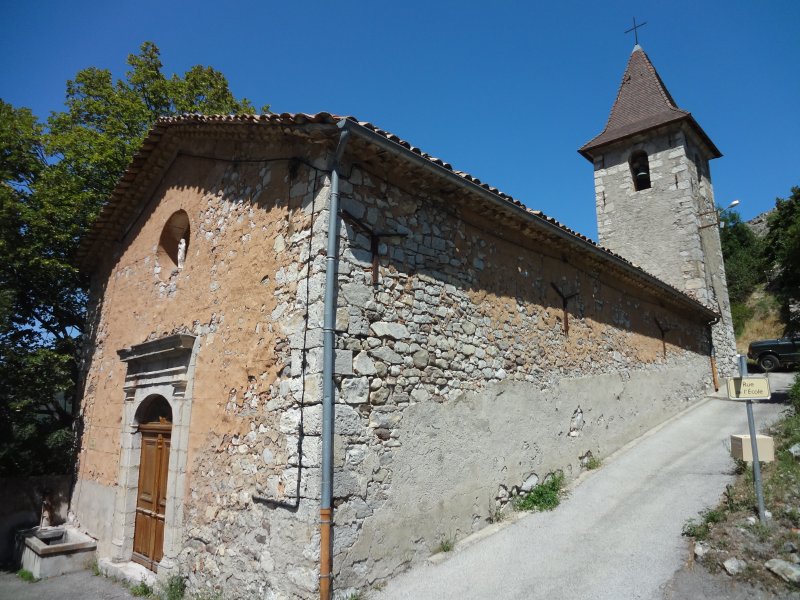 Bayons
