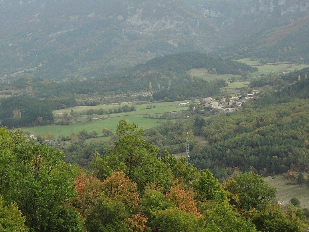 Photo 2 — Curel, Alpes-de-Haute-Provence (04200)