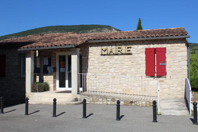 Photo 1 — Limans, Alpes-de-Haute-Provence (04300)