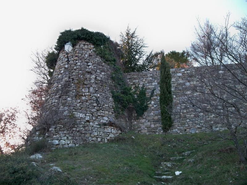 Montjustin