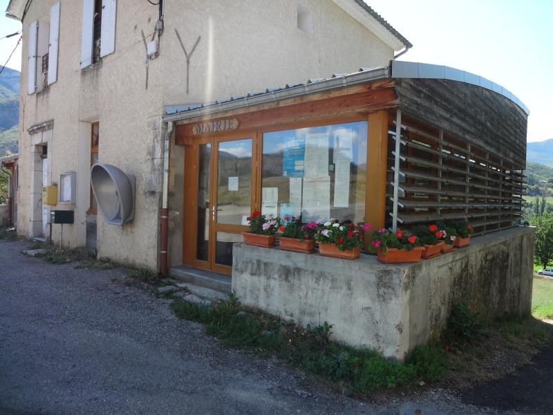 Photo 1 — Nibles, Alpes-de-Haute-Provence (04250)