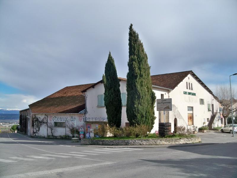 Pierrevert