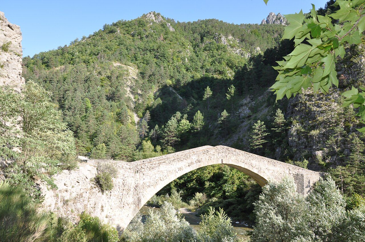 Photo 6 — Saint-Benoît, Alpes-de-Haute-Provence (04240)