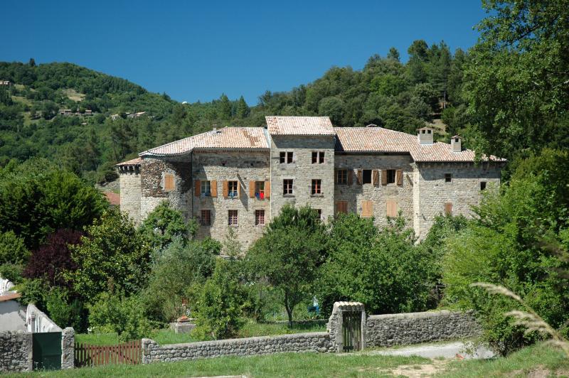 Jaujac