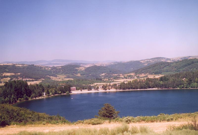Vue de Le Lac-D'issarlès, Ardèche (07470)