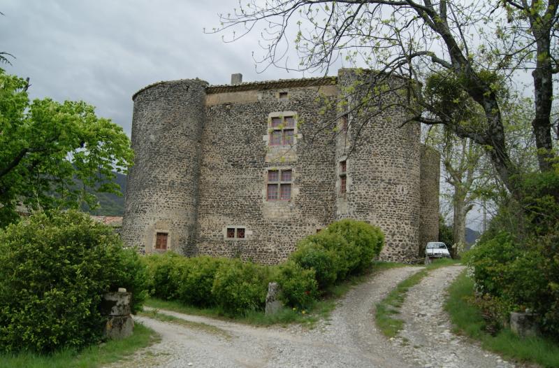 Privas