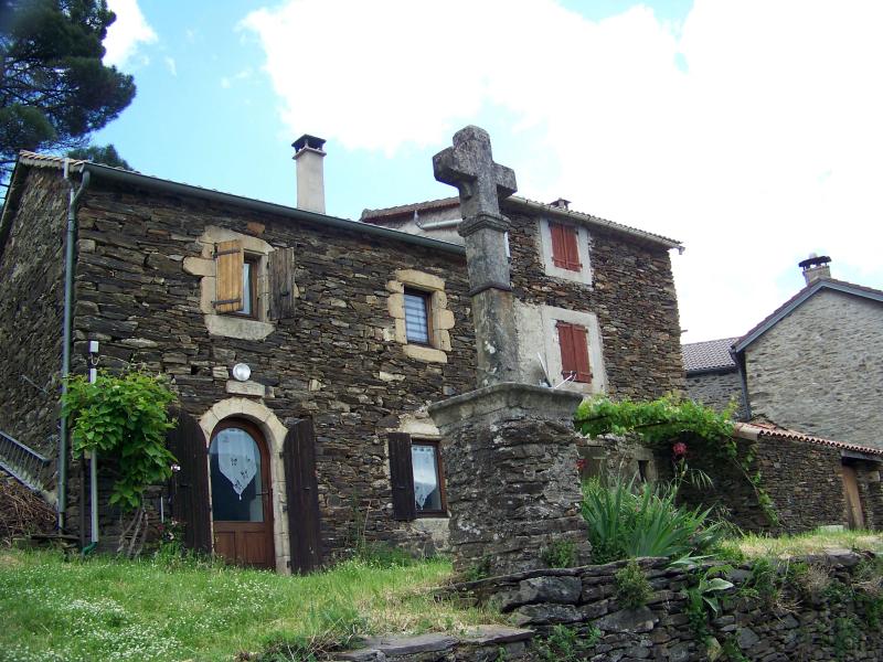 Saint-Mélany