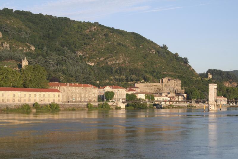 Tournon-sur-Rhône