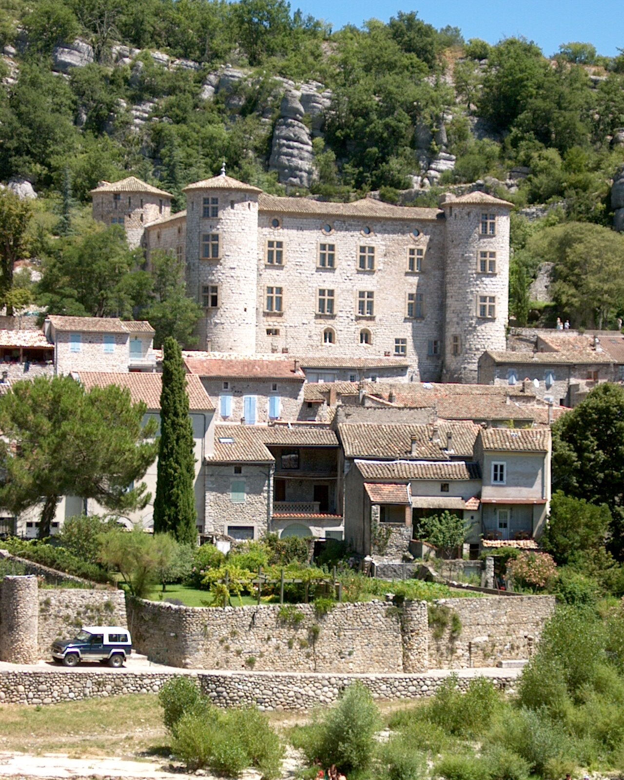 Photo 3 — Vogüé, Ardèche (07200)