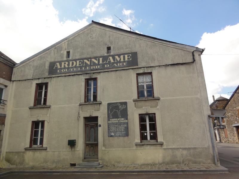 Maubert-Fontaine