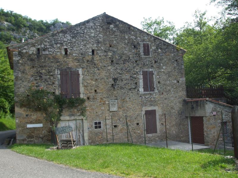 Aigues-Juntes
