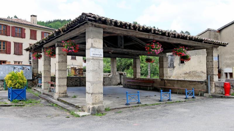 Fougax-et-Barrineuf