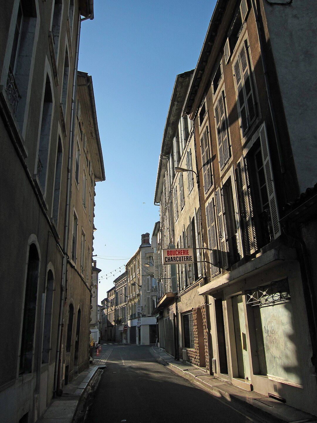 Photo 2 — Saint-Girons, Ariège (09200)