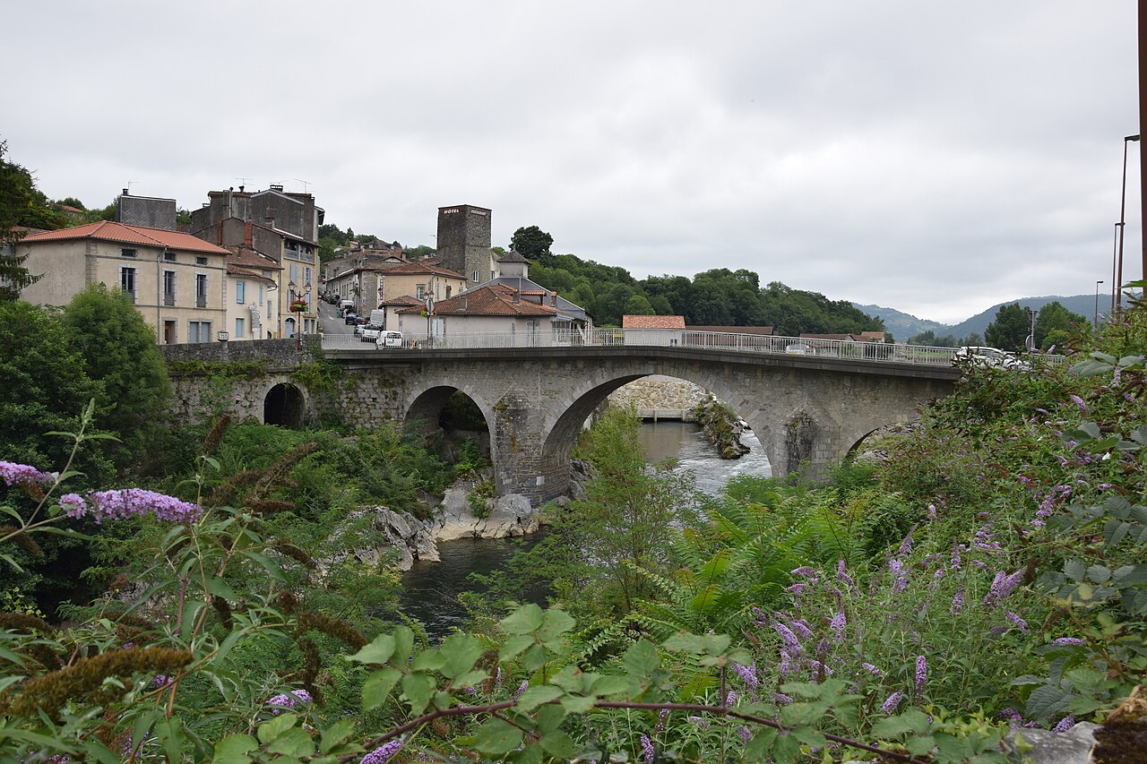 Photo 3 — Saint-Lizier, Ariège (09190)