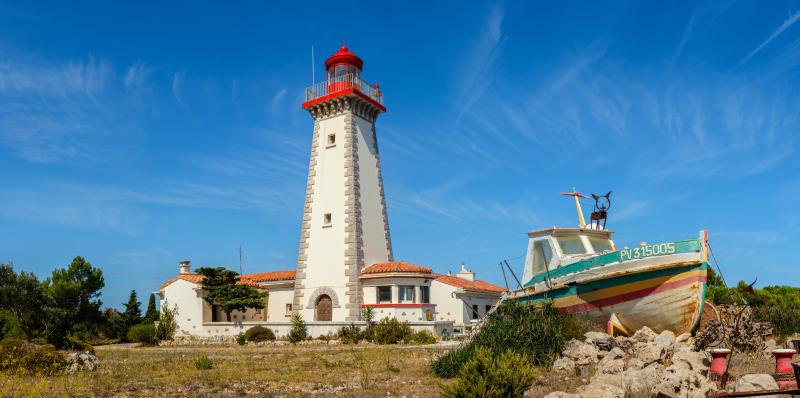 Leucate