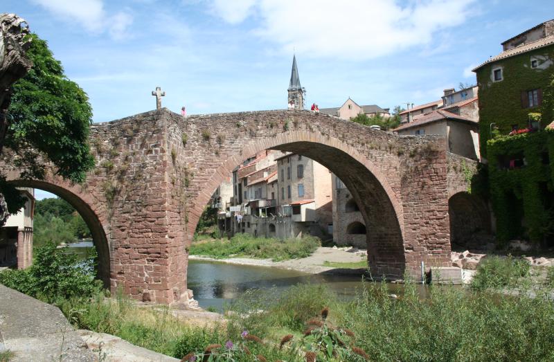 Camarès