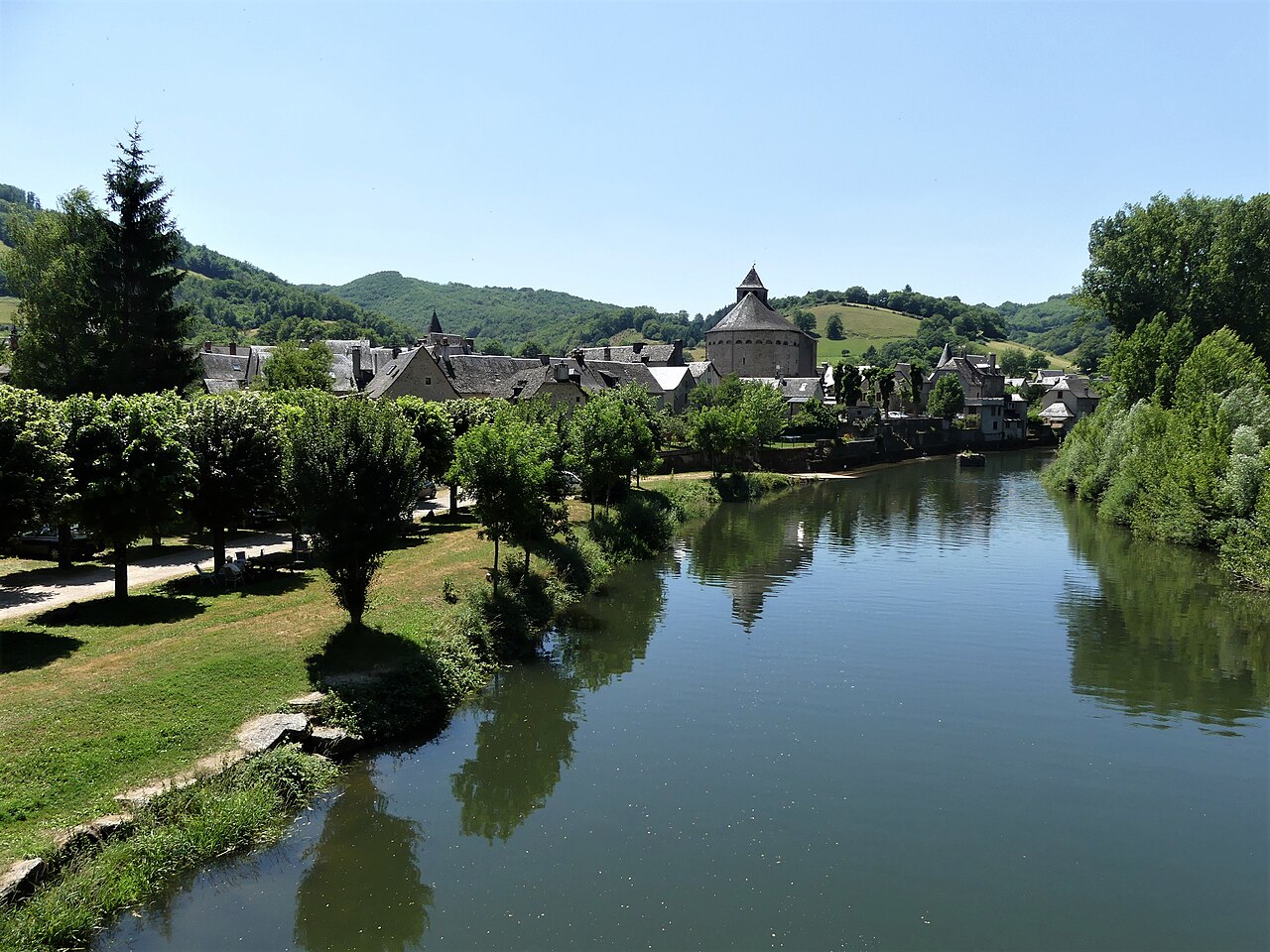 Photo 7 — Sainte-Eulalie-d'Olt, Aveyron (12130)
