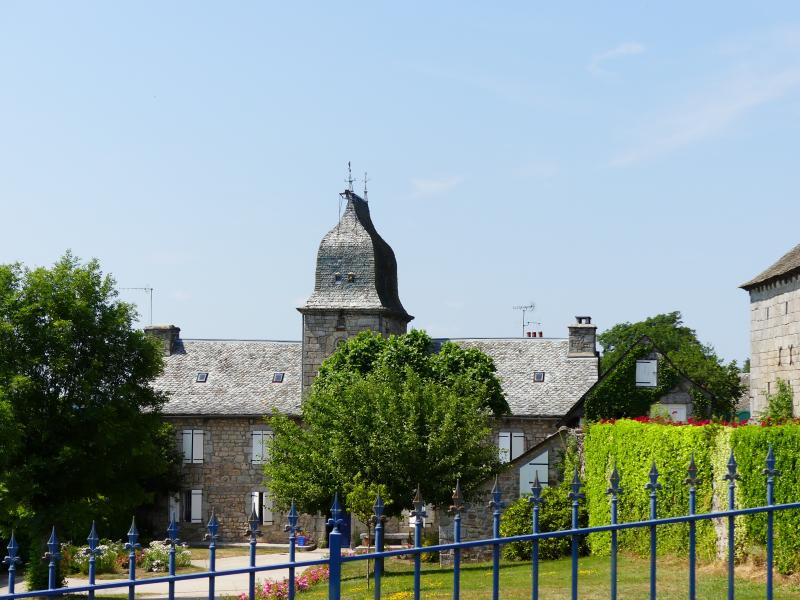 Saint-Symphorien-de-Thénières