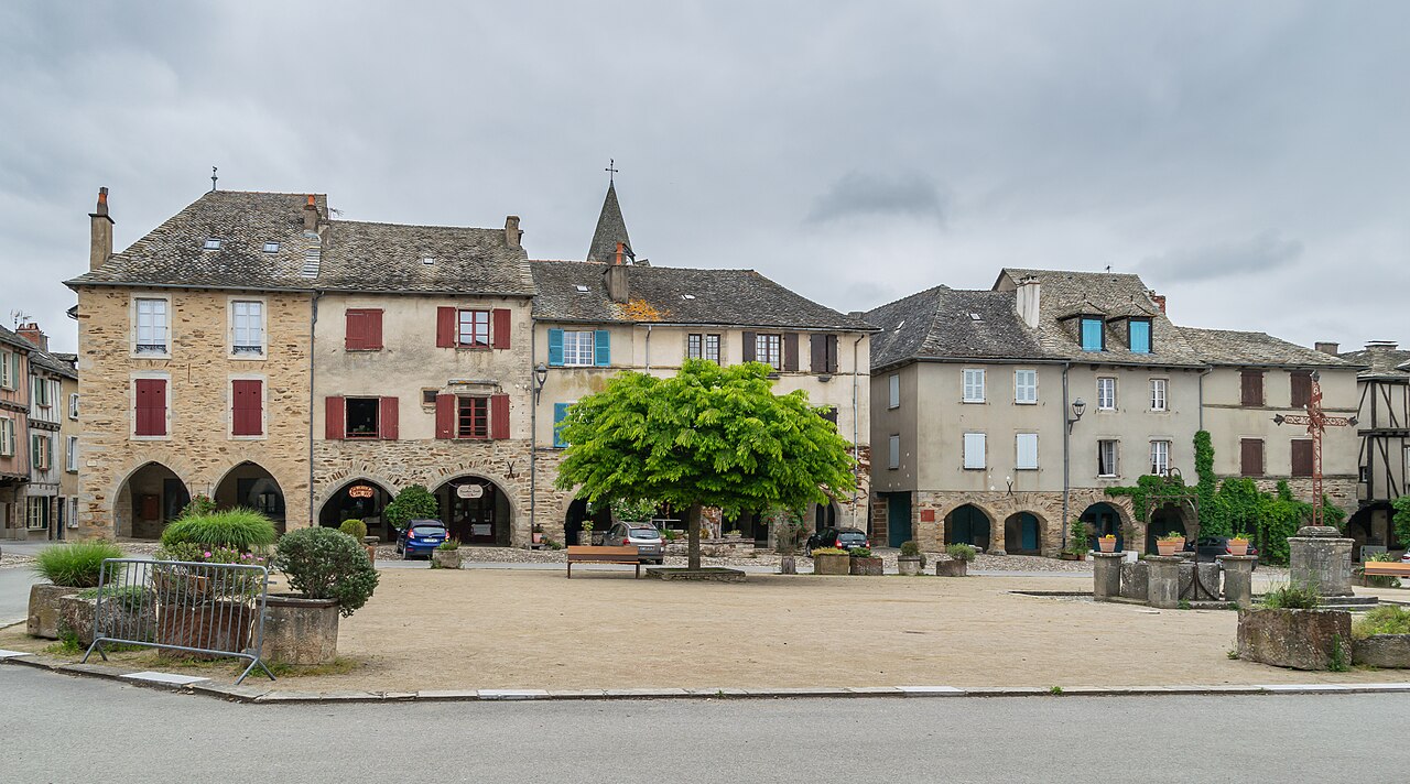 Photo 8 — Sauveterre-de-Rouergue, Aveyron (12800)