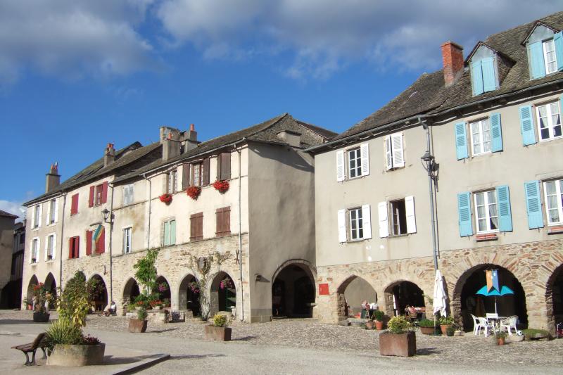 Photo 9 — Sauveterre-de-Rouergue, Aveyron (12800)