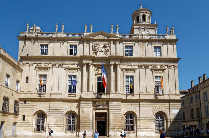 Arles