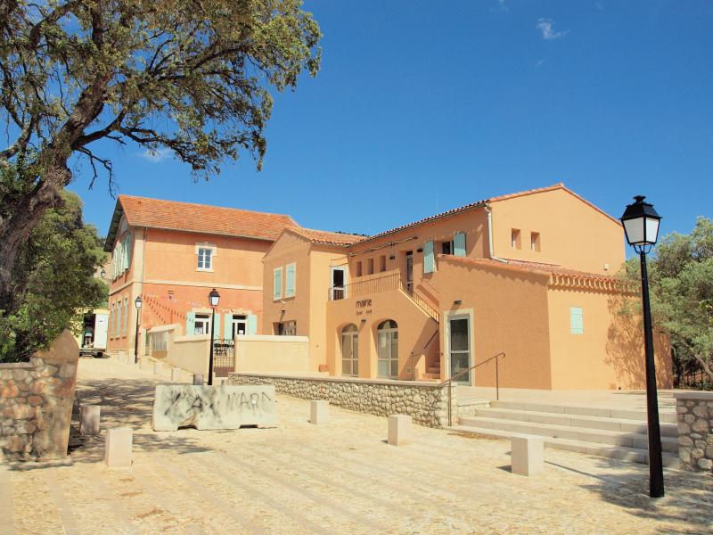Vue de Beaurecueil, Bouches-du-Rhône (13100)