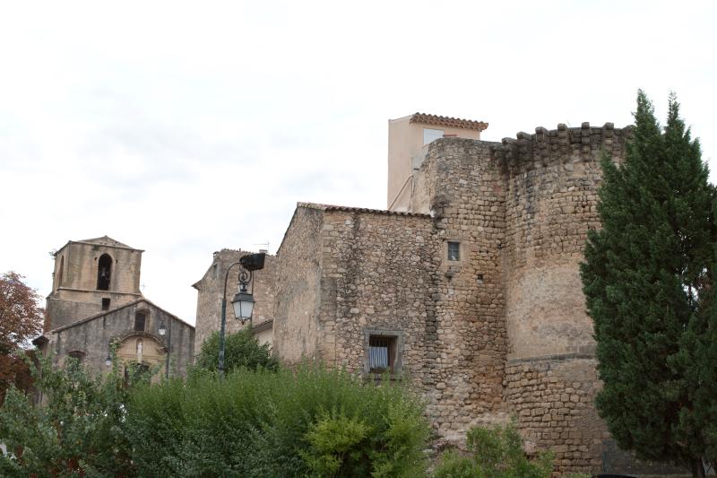 Peyrolles-en-Provence