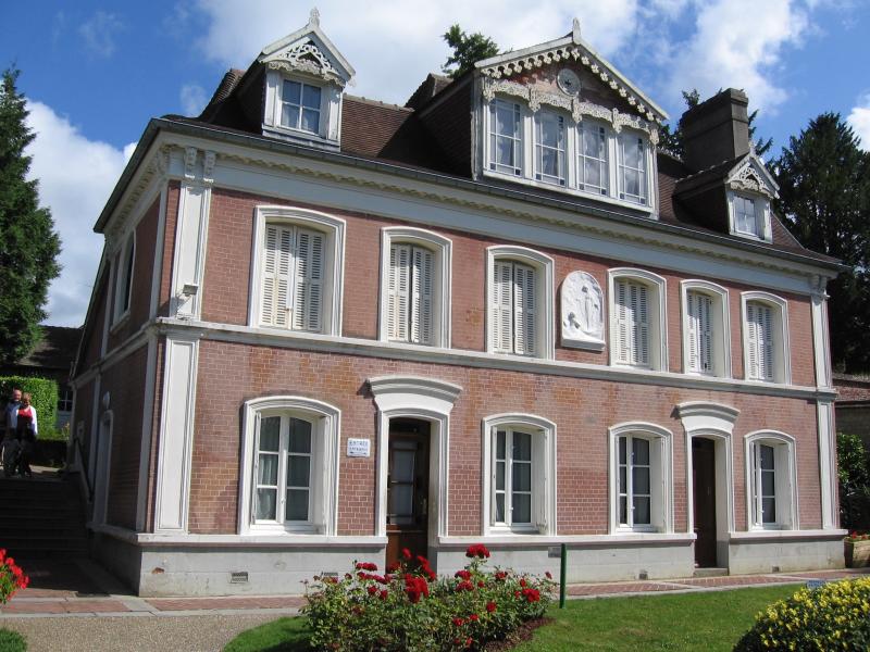 Lisieux