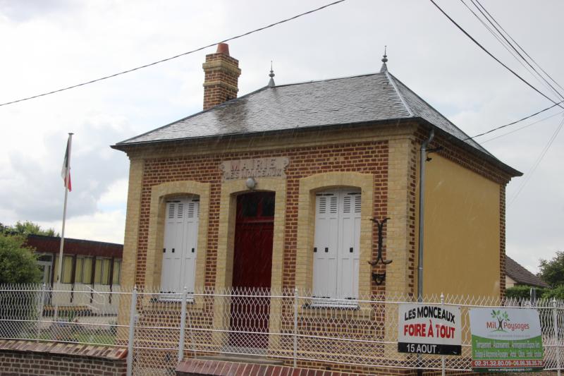 Les Monceaux