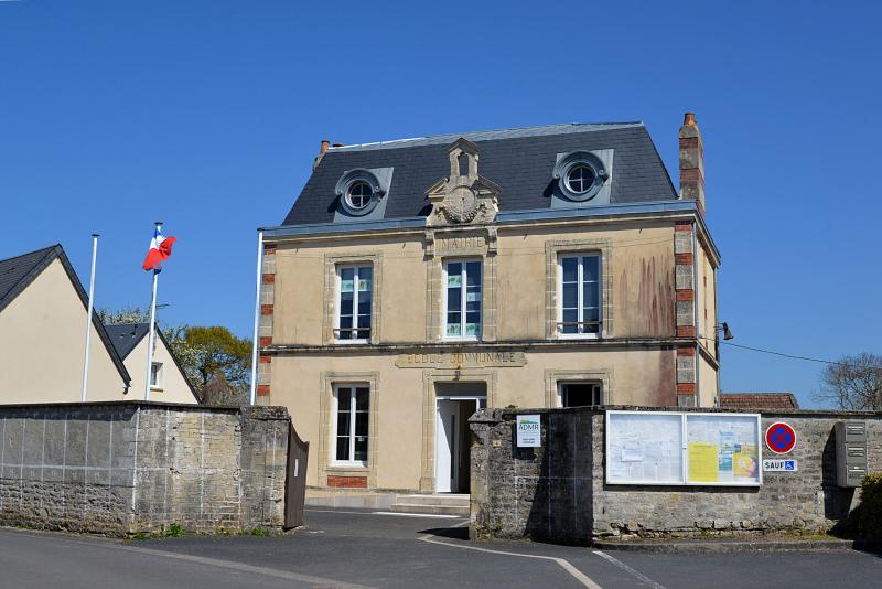 Vue de Vienne-en-Bessin, Calvados (14400)