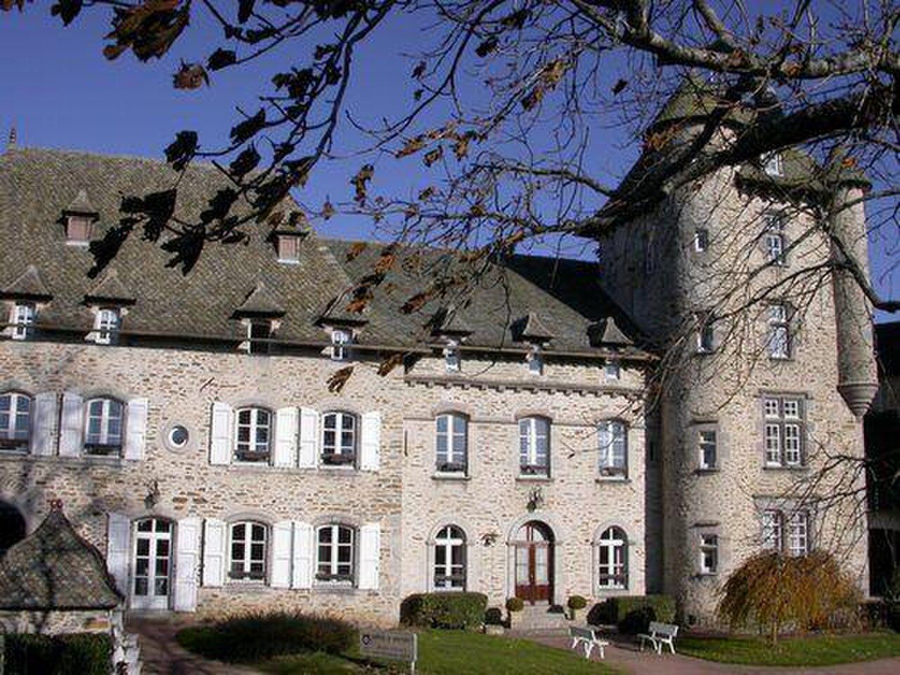 Photo 2 — Montsalvy, Cantal (15120)