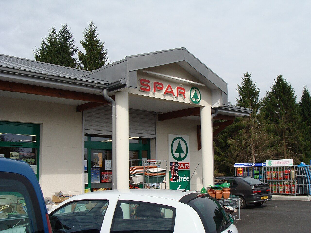 Photo 3 — Montsalvy, Cantal (15120)