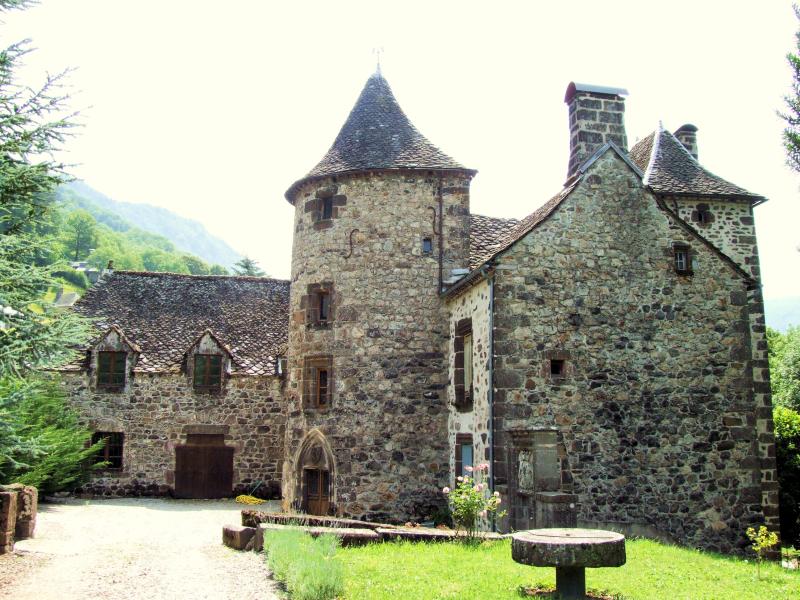 Saint-Vincent-de-Salers