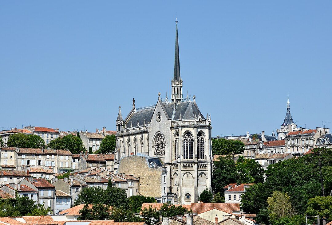 Photo 3 — Angoulême, Charente (16000)