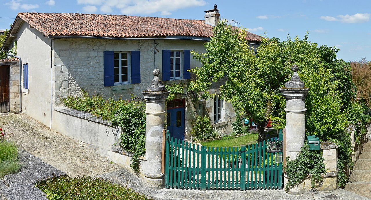 Photo 8 — Aubeterre-sur-Dronne, Charente (16390)