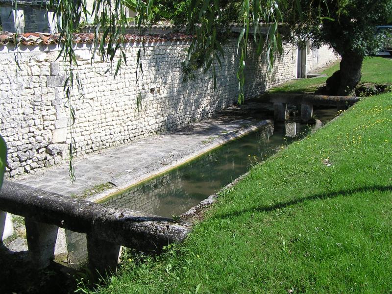 Lignières-Ambleville