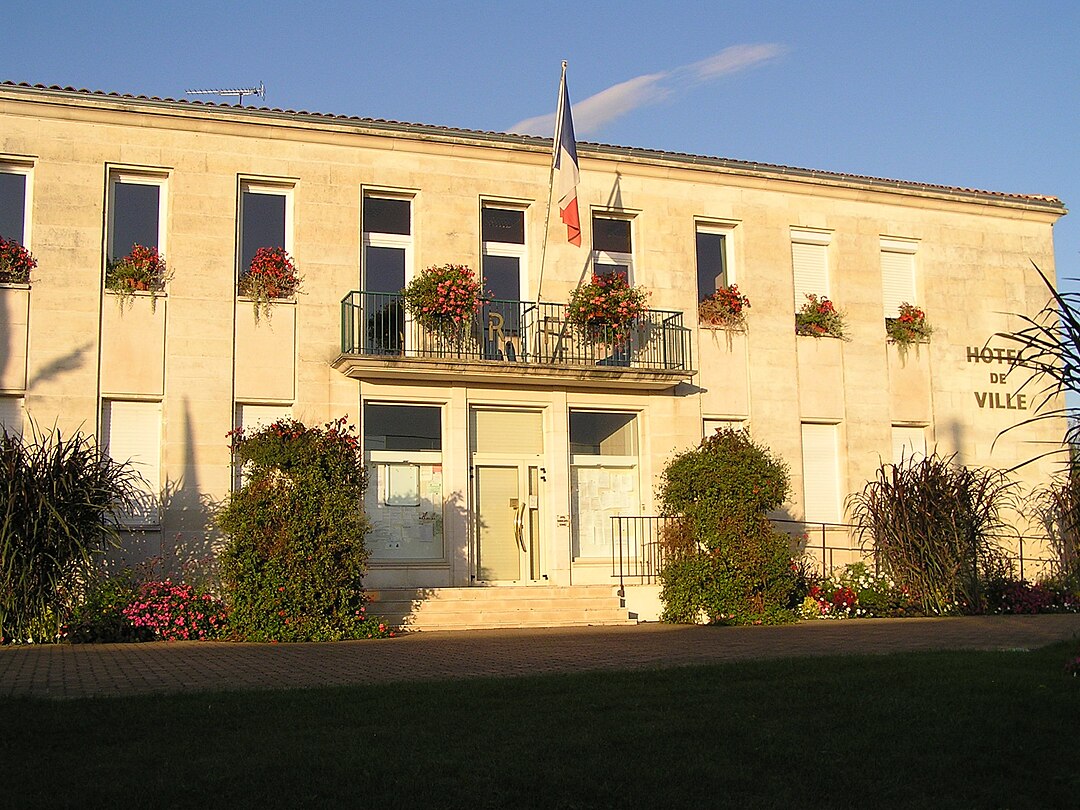 Photo 3 — Saint-Michel, Charente (16470)