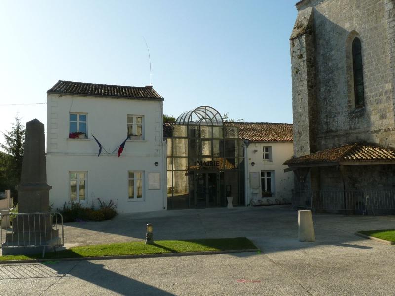 Photo 1 — Médis, Charente-Maritime (17600)