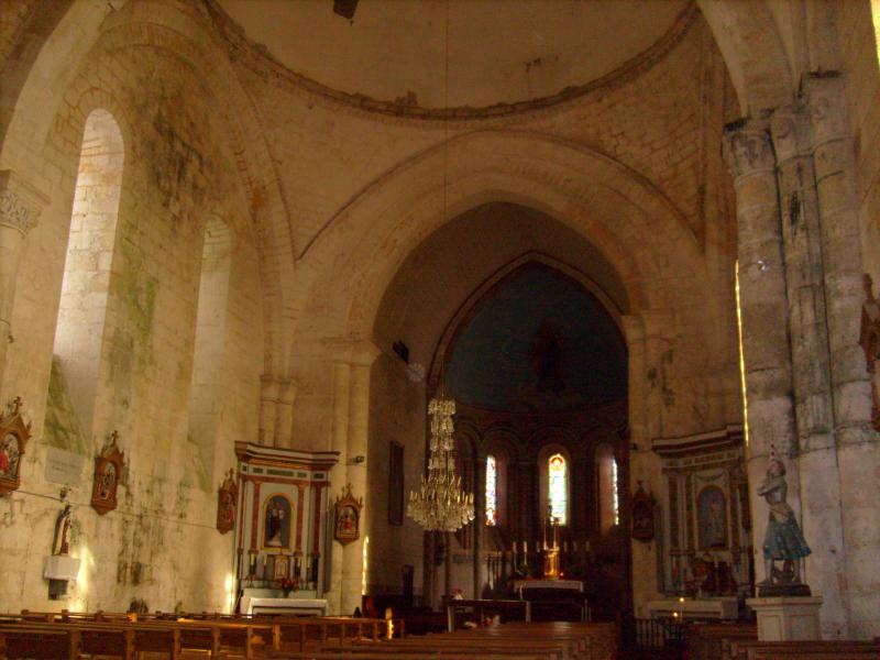 Saint-Romain-de-Benet