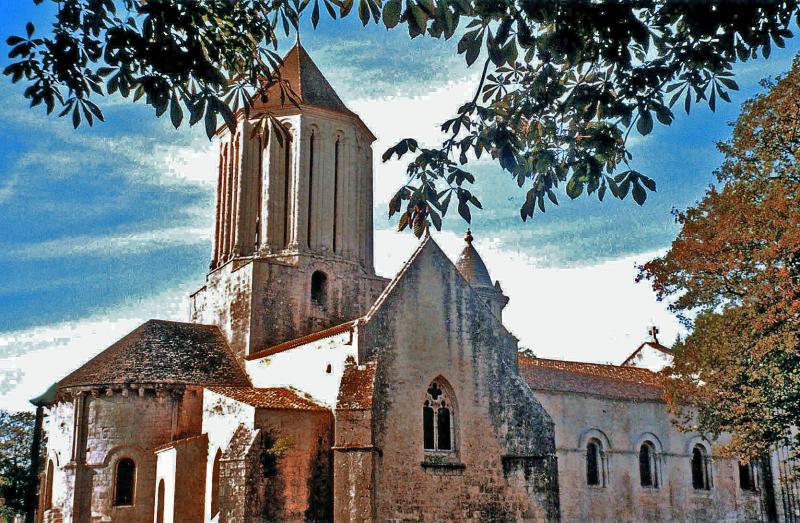 Surgères