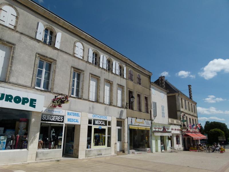 Photo 9 - Surgères, Charente-Maritime (17700)